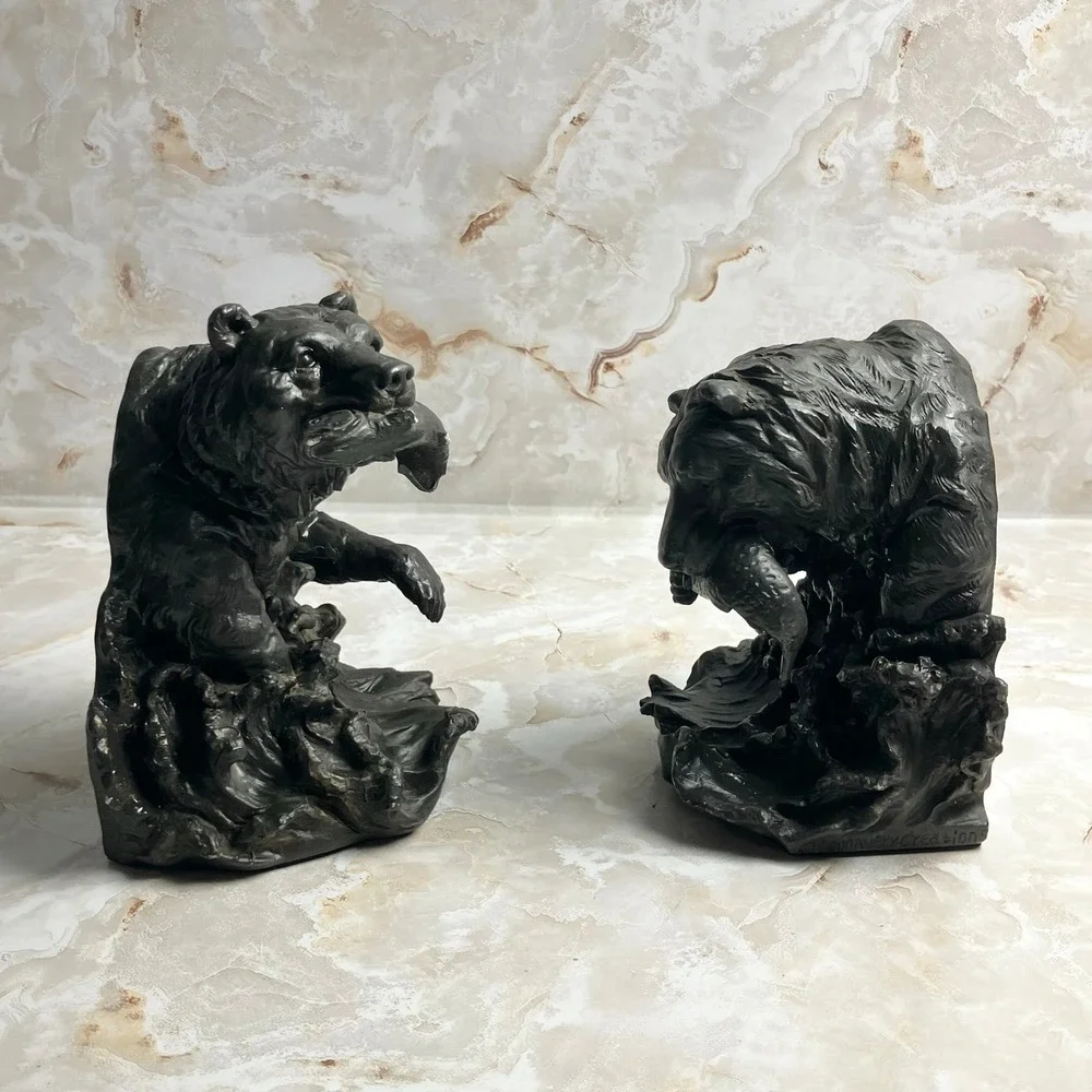 2000 Avery Creations Grizzly Bear Fishing Bookends Molded Resin Faux Bronze